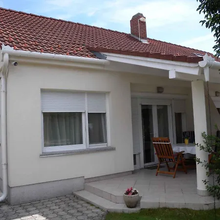 펜션 In - Balaton 18466 발라톤페니베스